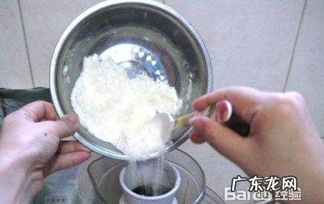 绿茶冰淇淋的做法,茶叶做饼的做法