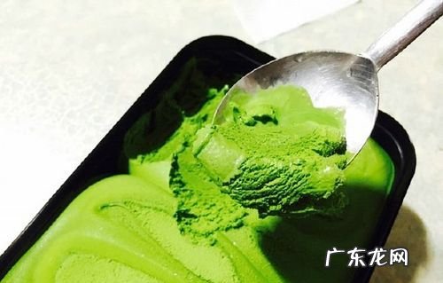 绿茶冰淇淋的做法,茶叶做饼的做法
