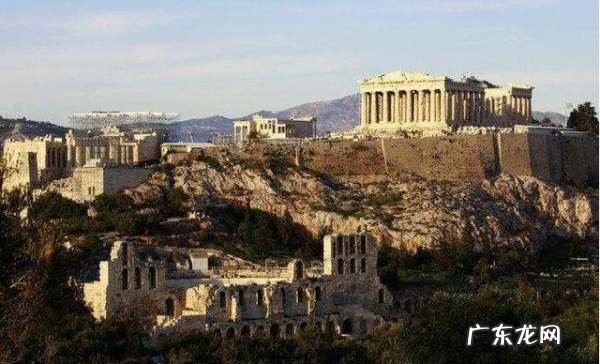 雅典城邦的特点是什么,斯巴达克