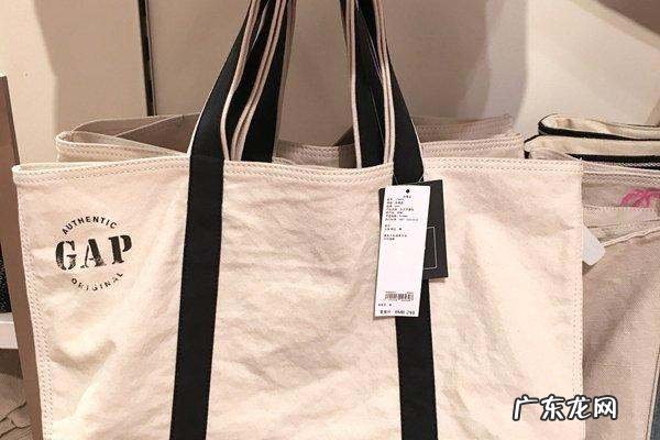 女士帆布包怎么搭配,容量超大的帆布包有哪些