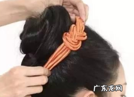 怎么扎丸子头最好看,丸子头怎么扎才好看