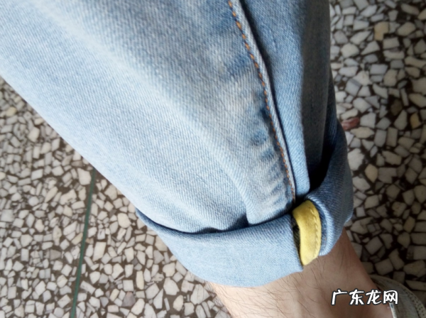 整条裤子宽了怎么改窄,裤子买大了一号可以改小