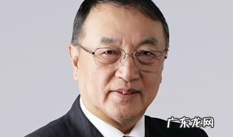 28058何时上市,他把公司给外人打理了英语