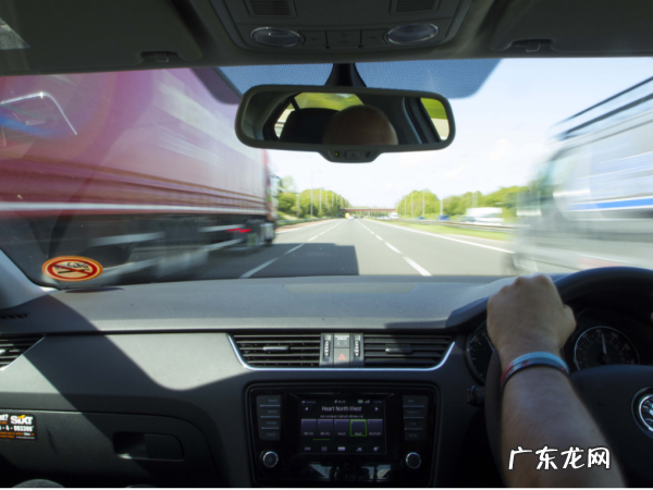 怎么样让外地牌照的车挪车,外省车牌怎样通知车主移车