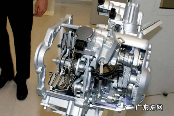 7挡双离合驾驶技巧,7速双离合正确驾驶方法堵车和等信号灯