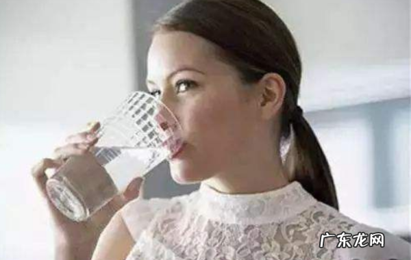 如何使身体皮肤光滑,怎么样才能让皮肤变得光滑细腻