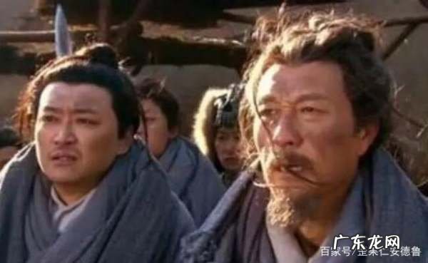 为什么说历史是惊人的相似,历史往往有惊人的相似之处谁说的