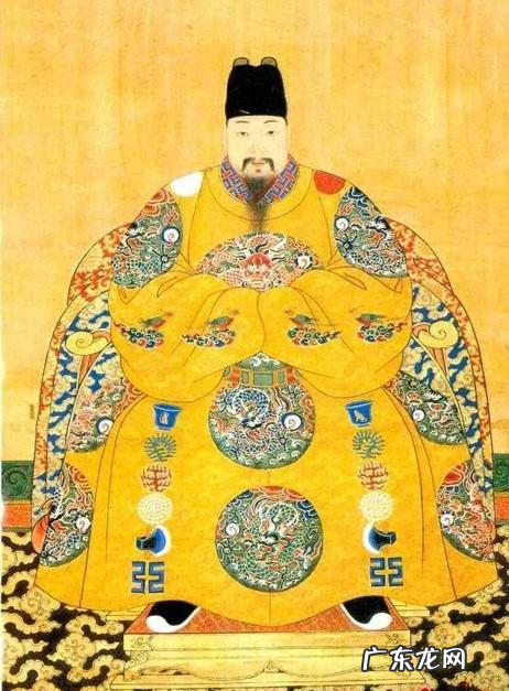 为什么说历史是惊人的相似,历史往往有惊人的相似之处谁说的