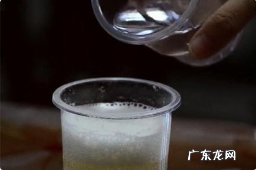 洗洁精制作 制作洗洁精的方法,自制洗洁精的做法怎么能粘稠窍门