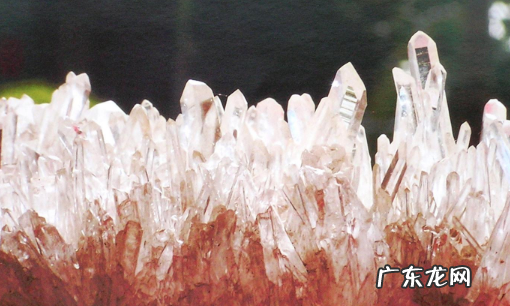 水晶生产地在哪里,水晶哪个国家盛产