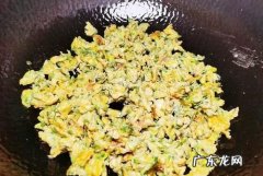 洋槐花能怎么做,洋槐花怎么做好吃又简单语句