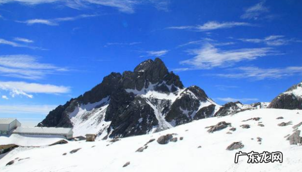 玉龙雪山海拨多少米,云南玉龙雪山景点海拔高度是多少米