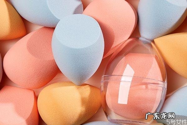 美妆蛋可以用卸妆油清洗,美妆蛋发霉了怎么清洗霉印