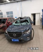 引擎盖上划痕怎么来的,汽车引擎盖上轻微划痕怎么造成的