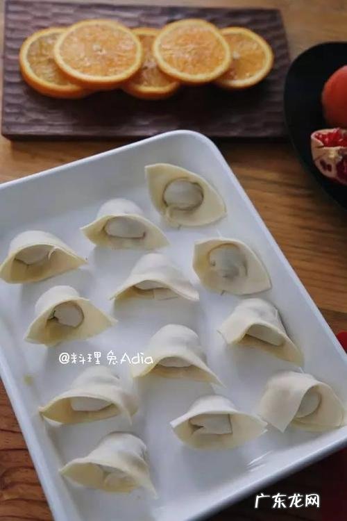 包面和抄手有什么区别,包面抄手馄饨云吞的区别