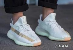 yeezy是侃爷设计的,椰子鞋是什么牌子官网