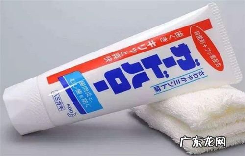牙膏洗脸有什么功效,用牙膏洗脸有什么好处