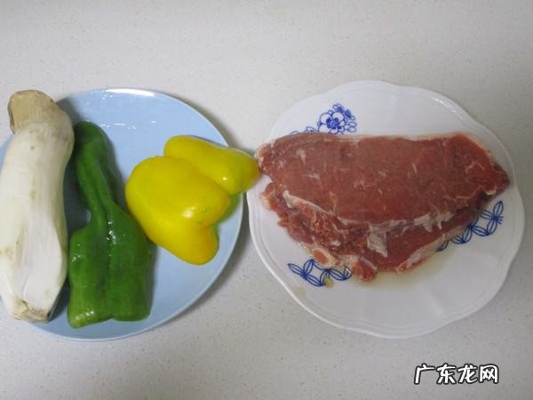 黑椒菠萝牛肉粒的做法,黑椒牛肉粒怎么做好吃又嫩
