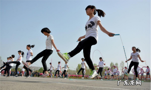 甩绳教程 甩绳方法盘点,八字跳绳摇绳的技巧