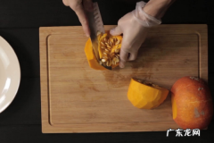 玉米淀粉可以直接煎饼吃,玉米淀粉可以做饼吃