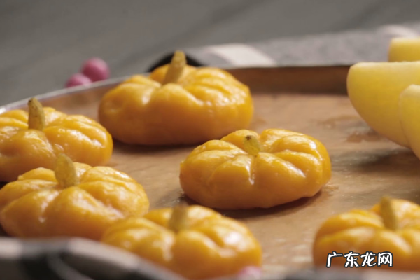 玉米淀粉可以直接煎饼吃,玉米淀粉可以做饼吃