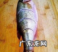 清蒸鲈鱼用蚝油可以,清蒸鲈鱼的汤汁怎样调才最好吃