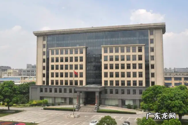 上海虹桥属于哪一个镇,温州虹桥镇属于哪个区