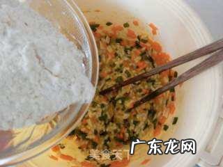 剩米饭烙饼的做法,用剩米饭烙饼的做法