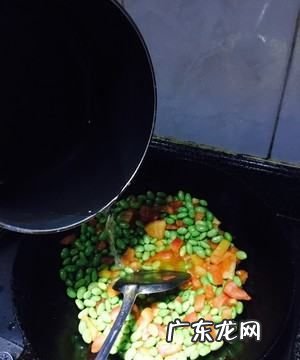 茄汁豆的做法 这道小点很好吃,香焖茄汁黄豆的做法