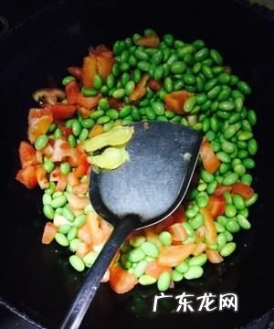 茄汁豆的做法 这道小点很好吃,香焖茄汁黄豆的做法