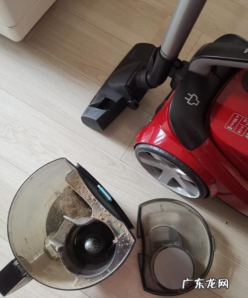 飞利浦吸尘器怎么打开清理盒,飞利浦吸尘器fc5228怎么拆卸